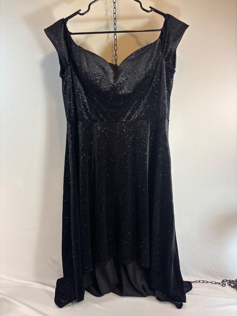 Premier Amour Black Glitter Sparkle Hi-Low Formal Dress Size 16